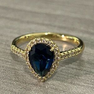 NWOT-Sapphire-Blue Pear Halo Ring | Gold Filled | CZ | Size 9